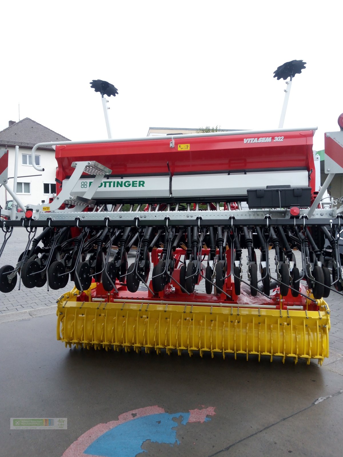 Drillmaschinenkombination des Typs Pöttinger Lion 303 + Vitasem 302, Neumaschine in Tirschenreuth (Bild 1)