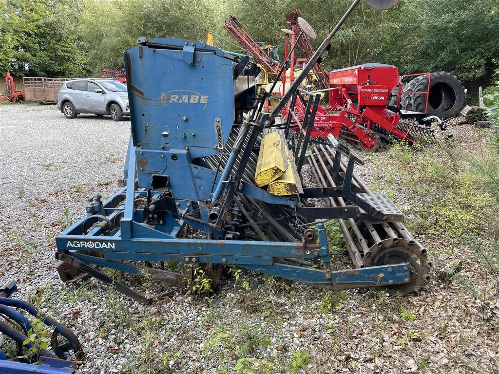 Drillmaschinenkombination van het type Rabe Multidrill Eco ME400A med Agrodan kombi harve, Gebrauchtmaschine in Nimtofte (Foto 4)