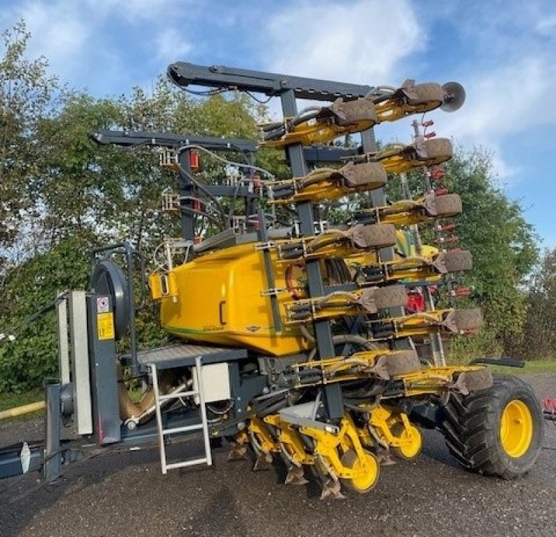 Drillmaschinenkombination des Typs Sonstige 8 m så/renser, Gebrauchtmaschine in Horsens (Bild 3)