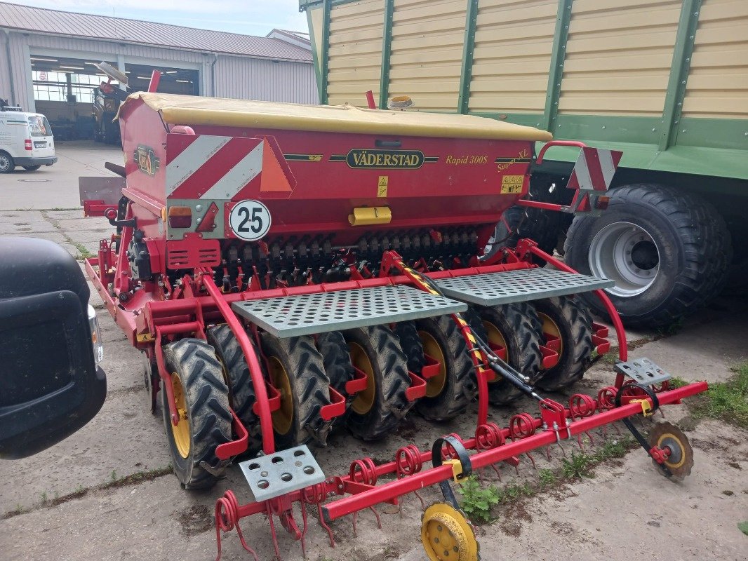 Drillmaschinenkombination des Typs Väderstad Rapid 300 S, Super XL, Gebrauchtmaschine in Ebersbach (Bild 3)