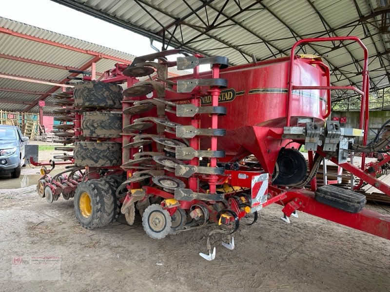 Drillmaschinenkombination des Typs Väderstad Spirit ST 600 S, Gebrauchtmaschine in Neubrandenburg (Bild 4)