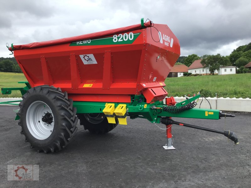 Düngerstreuer of the type Agro-Masz REWO 8200 Großflächenstreuer Kalk Dünger Streuer, Neumaschine in Tiefenbach (Picture 1)