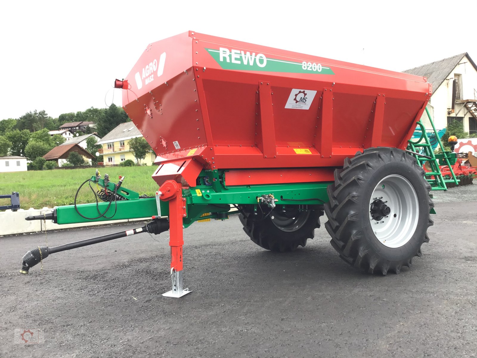 Düngerstreuer typu Agro-Masz REWO 8200 Großflächenstreuer Kalk Dünger Streuer, Neumaschine w Tiefenbach (Zdjęcie 22)