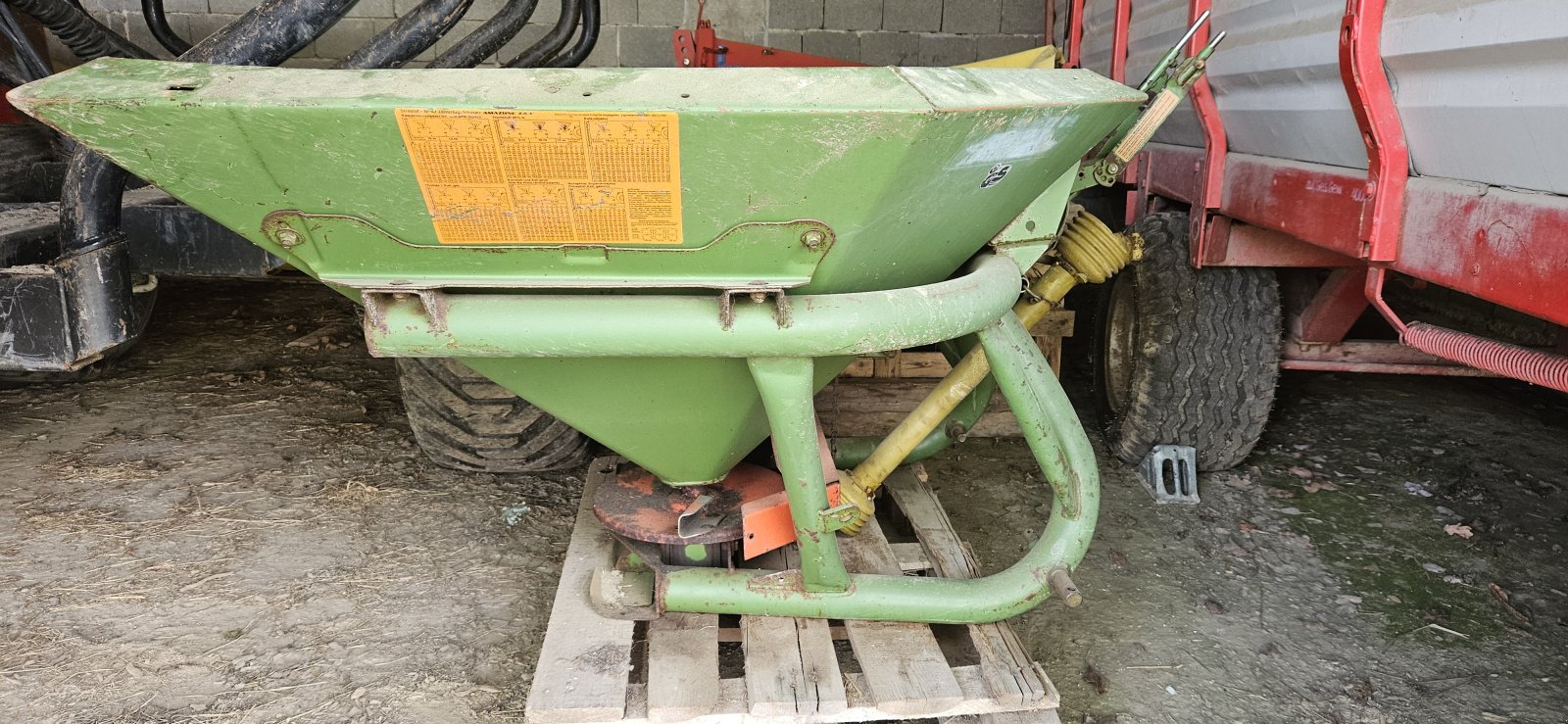 Düngerstreuer tip Amazone Amazone ZA-F 603, Gebrauchtmaschine in Schwarzach (Poză 1)