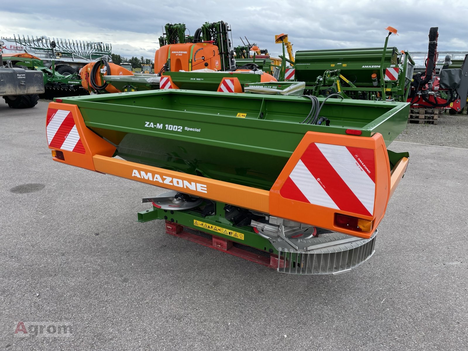 Düngerstreuer del tipo Amazone ZA-M 1002 Special, Neumaschine In Meißenheim-Kürzell (Immagine 1)