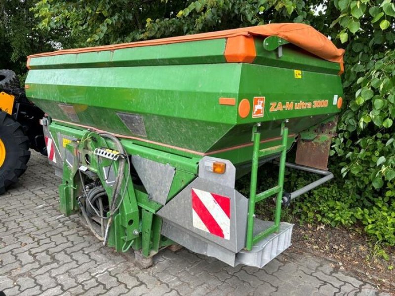 Düngerstreuer типа Amazone ZA-M MAXI S HYDRO, Gebrauchtmaschine в Königslutter (Фотография 1)