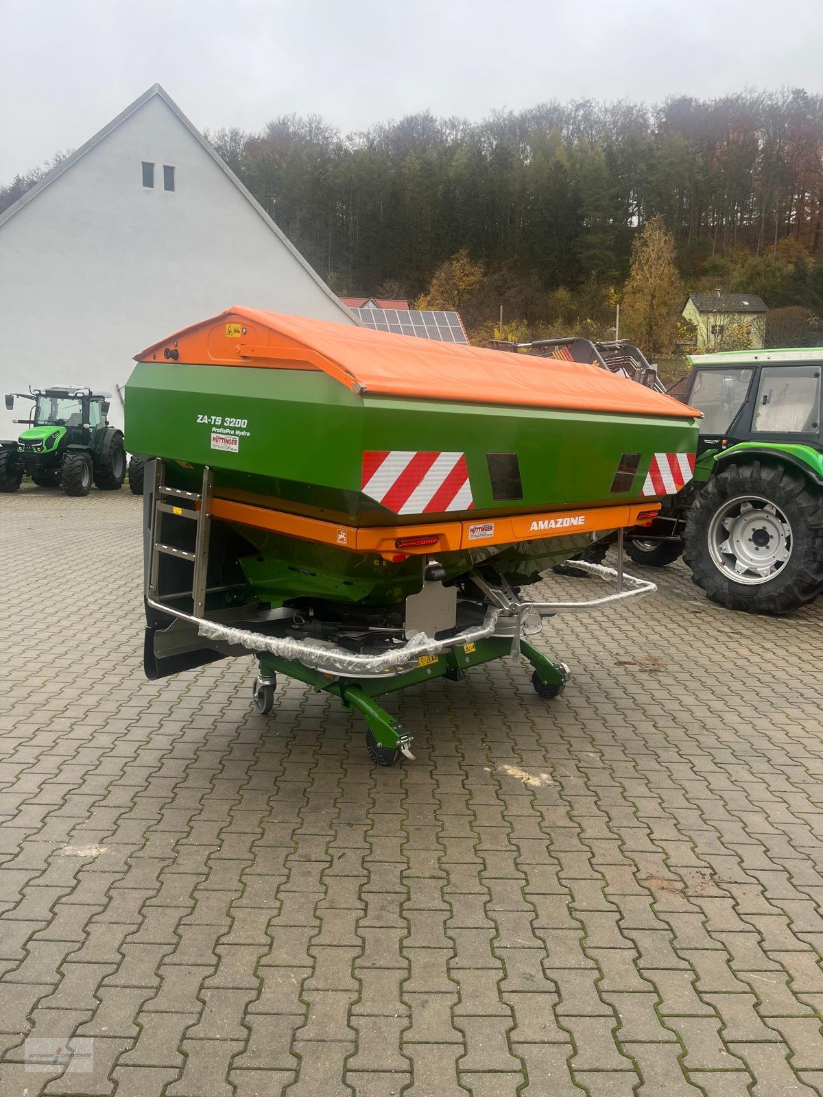 Düngerstreuer tip Amazone ZA-TS 3200 Super Profis Hydro, Neumaschine in Treuchtlingen (Poză 1)