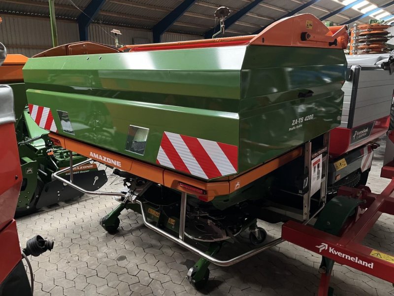 Düngerstreuer des Typs Amazone ZA-TS 4200 HYDR, Gebrauchtmaschine in Maribo (Bild 1)