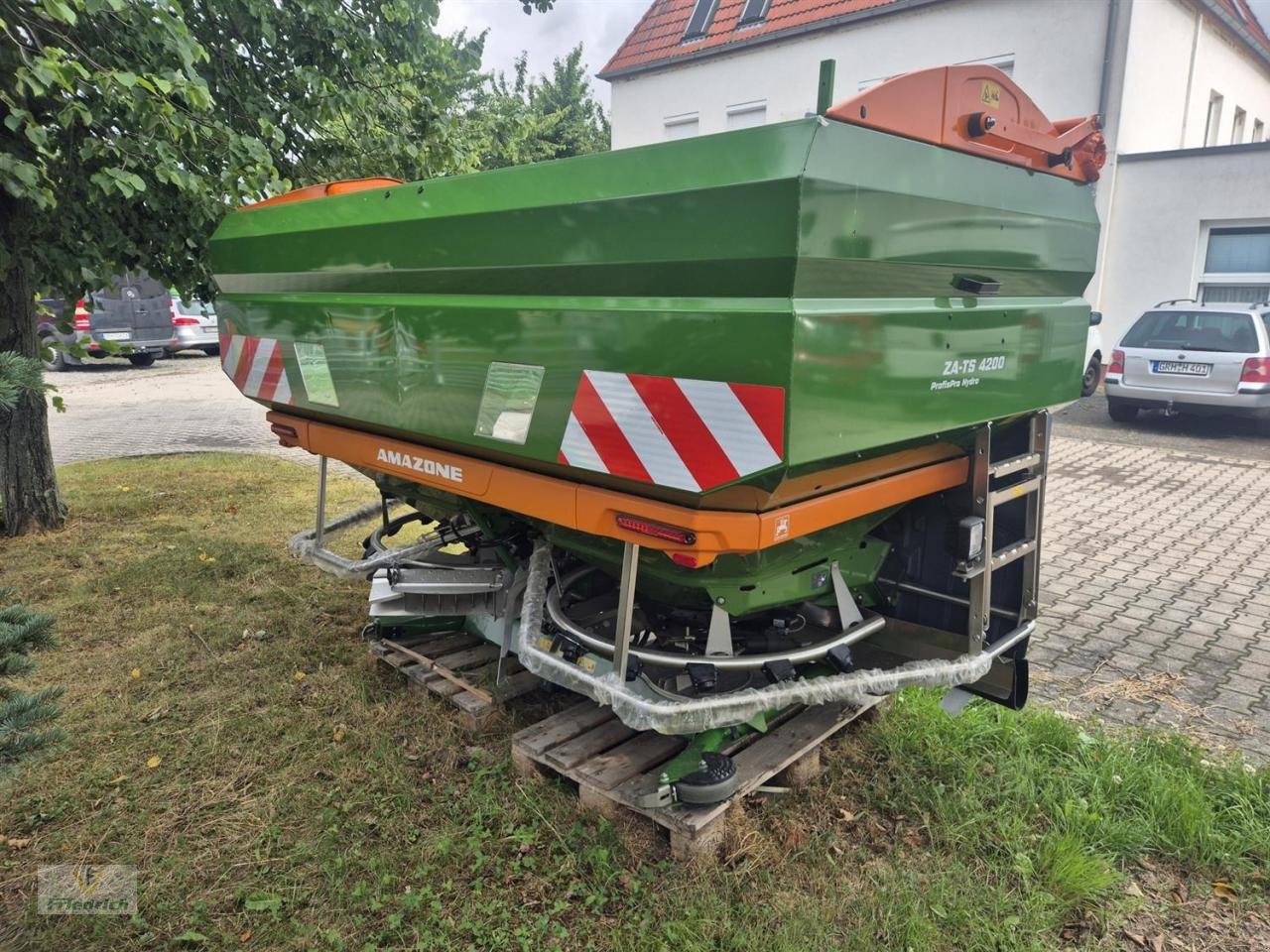 Düngerstreuer tip Amazone ZA-TS 4200 Profis Hydro, Neumaschine in Bad Lausick (Poză 1)