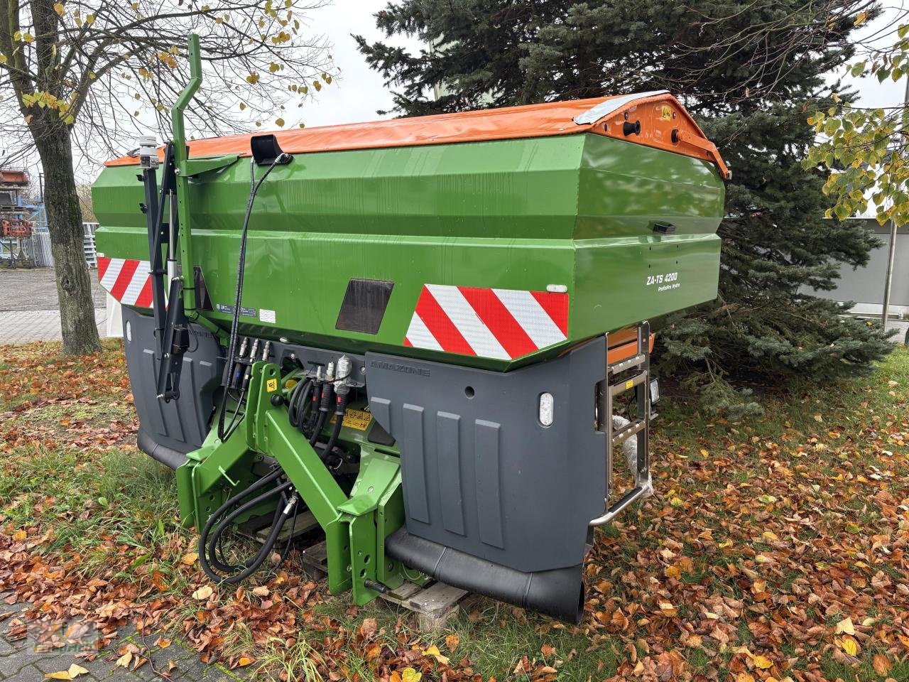 Düngerstreuer van het type Amazone ZA-TS 4200 Profis Hydro, Neumaschine in Bad Lausick (Foto 3)