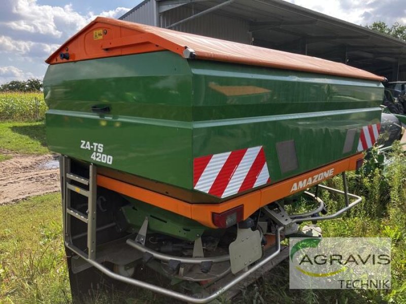 Düngerstreuer типа Amazone ZA-TS 4200 ULTRA PROFIS HYDRO, Gebrauchtmaschine в Nienburg (Фотография 4)