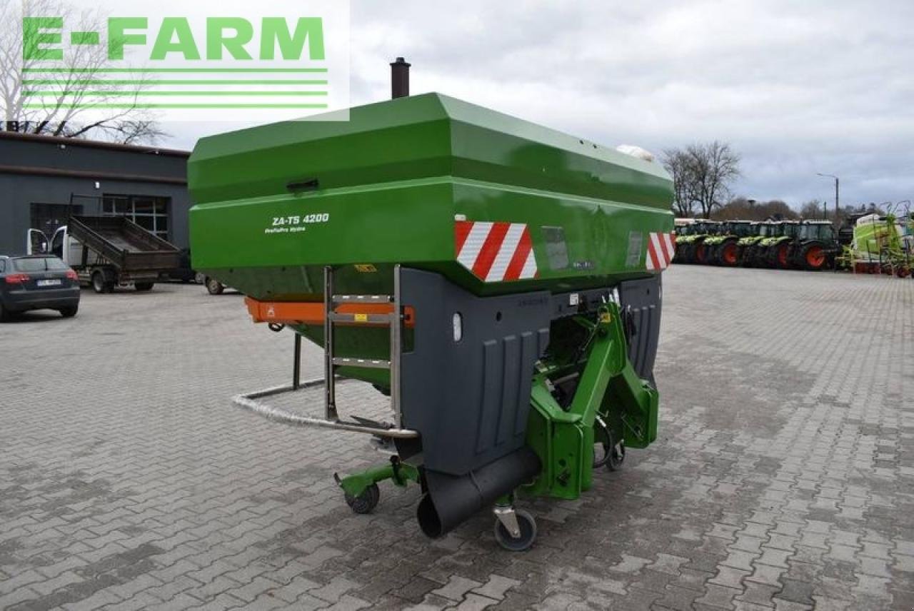 Düngerstreuer del tipo Amazone za-ts 4200 uph, Gebrauchtmaschine en G?ÓWCZYCE (Imagen 15)