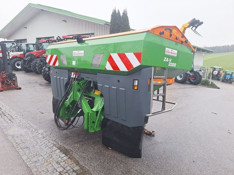 Düngerstreuer tip Amazone ZA-V 3200 Profis Hydro Wiegestreuer, Gebrauchtmaschine in St. Marienkirchen (Poză 1)