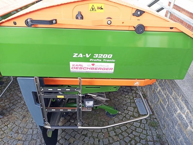 Düngerstreuer типа Amazone ZA-V 3200 Profis Tronic Wiegestreuer, Neumaschine в St. Marienkirchen (Фотография 3)