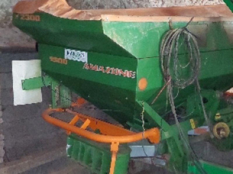 Düngerstreuer del tipo Amazone ZAM 3000, Gebrauchtmaschine en VERT TOULON (Imagen 1)