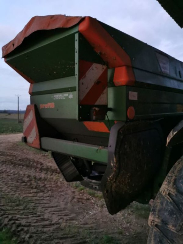 Düngerstreuer du type Amazone Zam 3001, Gebrauchtmaschine en FRESNAY LE COMTE (Photo 2)