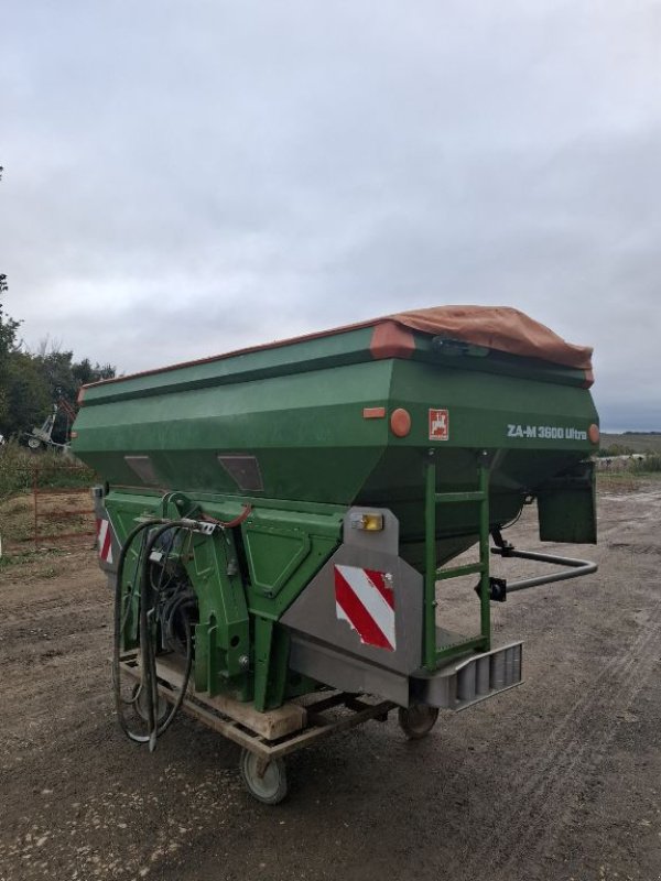 Düngerstreuer of the type Amazone ZAM 3600 ULTRA, Gebrauchtmaschine in LOMBEZ (Picture 2)