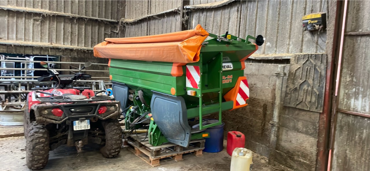 Düngerstreuer van het type Amazone Zam-m 3001, Gebrauchtmaschine in Einvaux (Foto 1)