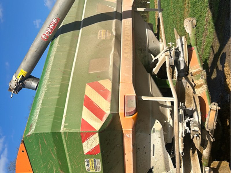 Düngerstreuer des Typs Amazone ZATS 4200 hydro, Gebrauchtmaschine in LIMEY-REMENAUVILLE (Bild 1)