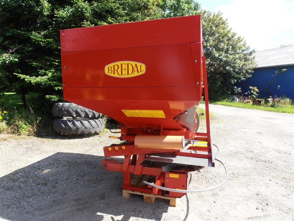 Düngerstreuer van het type Bredal F2 3000 l Velholdt ., Gebrauchtmaschine in Varde (Foto 4)