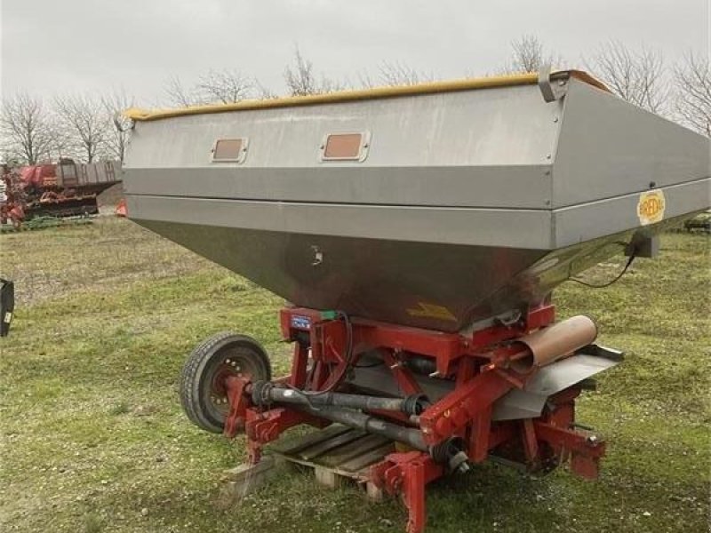 Düngerstreuer van het type Bredal F2X Rustfrikasse, Gebrauchtmaschine in Mern (Foto 1)