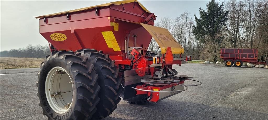 Düngerstreuer des Typs Bredal K 65 m.bremser og overbygning Som ny, Gebrauchtmaschine in Suldrup (Bild 4)