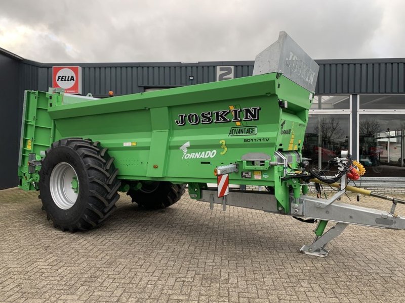 Düngerstreuer van het type Joskin TORNADO 3 T5011/11V, Neumaschine in MARIENHEEM (Foto 1)