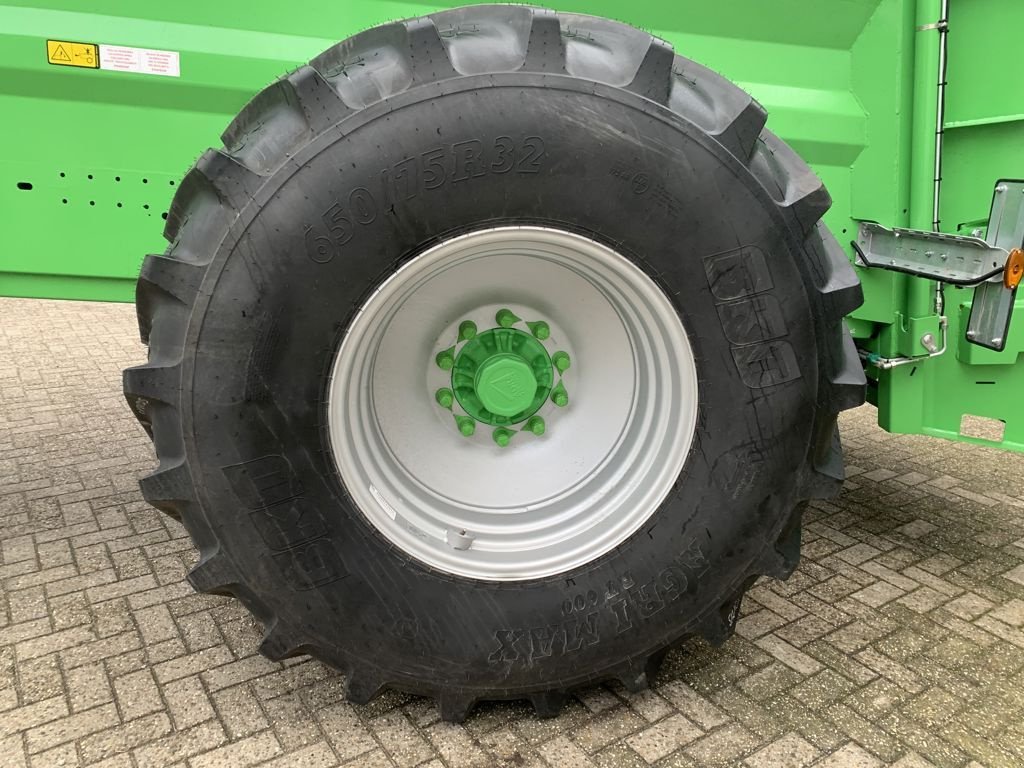 Düngerstreuer tipa Joskin TORNADO 3 T5011/11V, Neumaschine u MARIENHEEM (Slika 10)