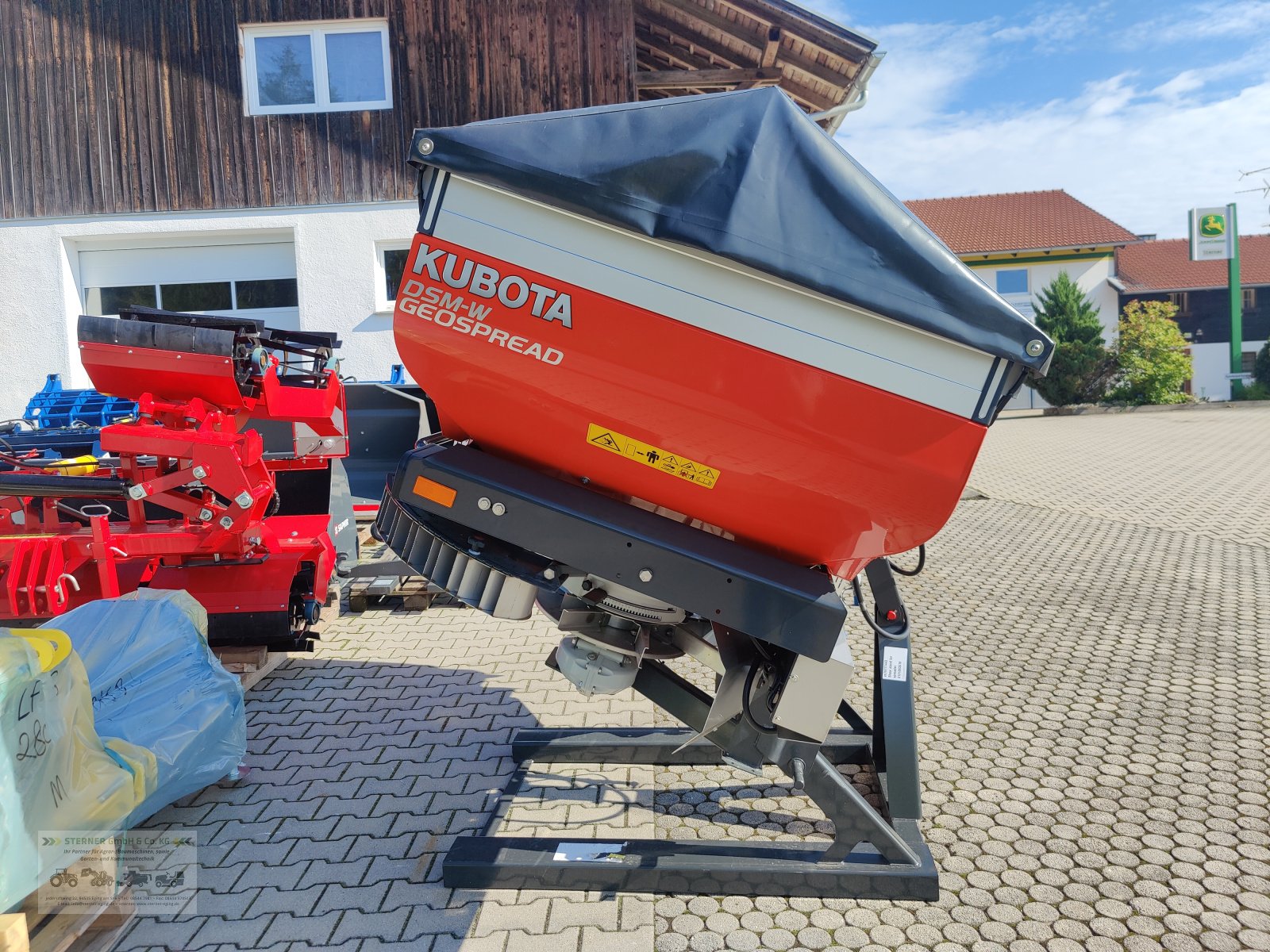 Düngerstreuer от тип Kubota DSM-W 1300 Geospread G3, Neumaschine в Eging am See (Снимка 5)