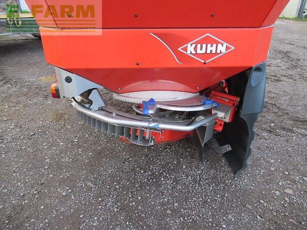 Düngerstreuer Türe ait Kuhn 40.1 fertiliser spreader, Gebrauchtmaschine içinde DEVIZES (resim 5)