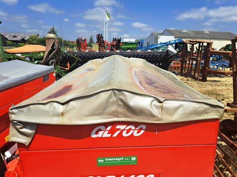 Düngerstreuer del tipo Kuhn AXERA MW 1102, Gebrauchtmaschine en SAINT-GERMAIN DU PUY (Imagen 5)