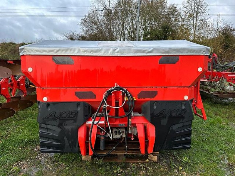 Düngerstreuer of the type Kuhn AXIS 40.1 HEMC, Gebrauchtmaschine in BOSC LE HARD (Picture 1)