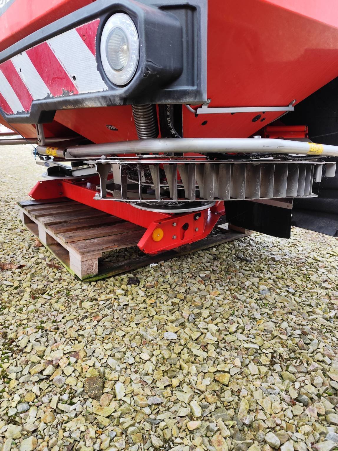 Düngerstreuer za tip Kuhn AXIS 40.2 M EMC, Gebrauchtmaschine u Le Horps (Slika 9)