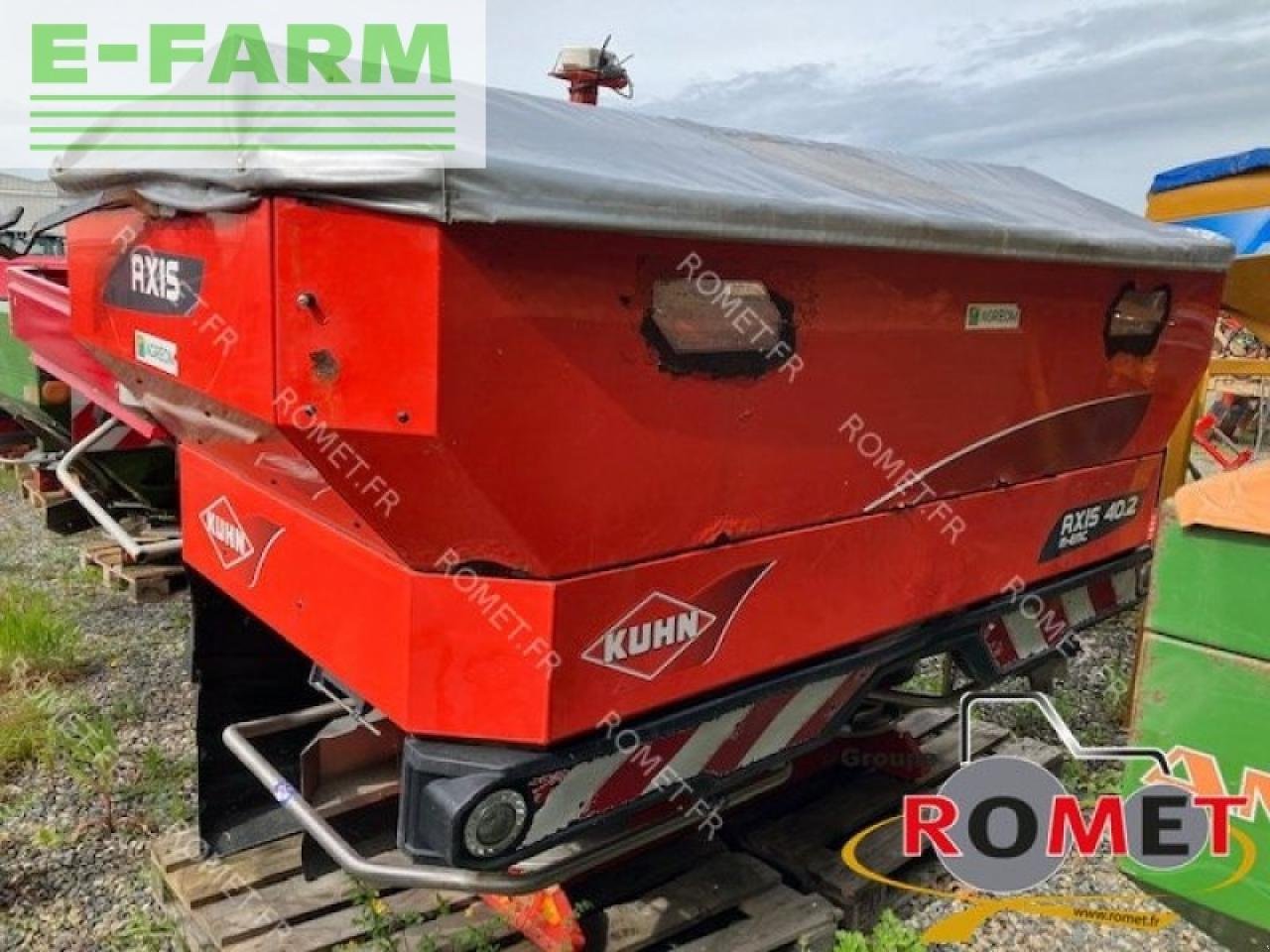 Düngerstreuer del tipo Kuhn axis 40.2 m-emc, Gebrauchtmaschine en GENNES-SUR-GLAIZE (Imagen 1)