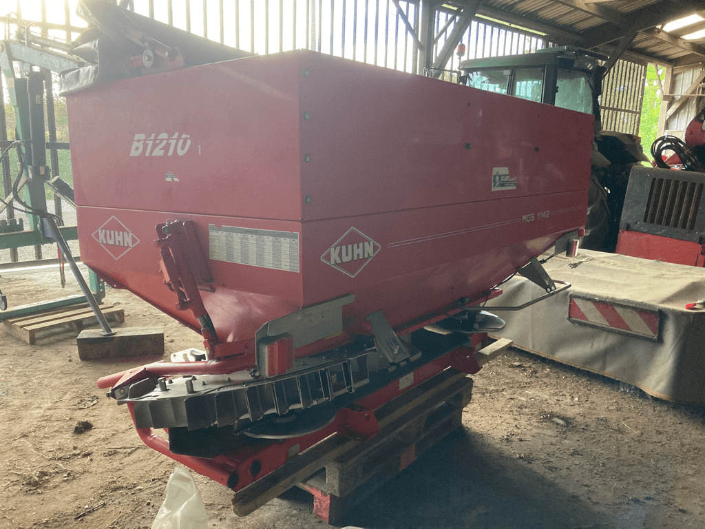 Düngerstreuer van het type Kuhn MDS 1142, Gebrauchtmaschine in CONDE SUR VIRE (Foto 4)