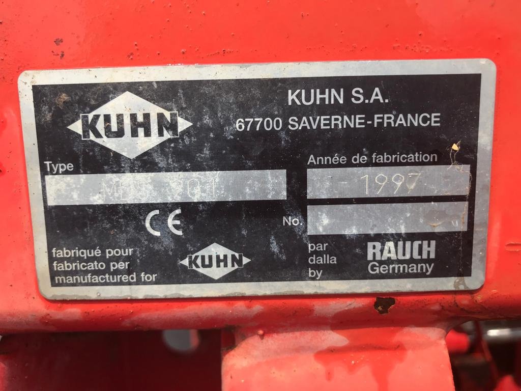 Düngerstreuer от тип Kuhn MDS901 (  DESTOCKAGE ), Gebrauchtmaschine в MAURIAC (Снимка 11)