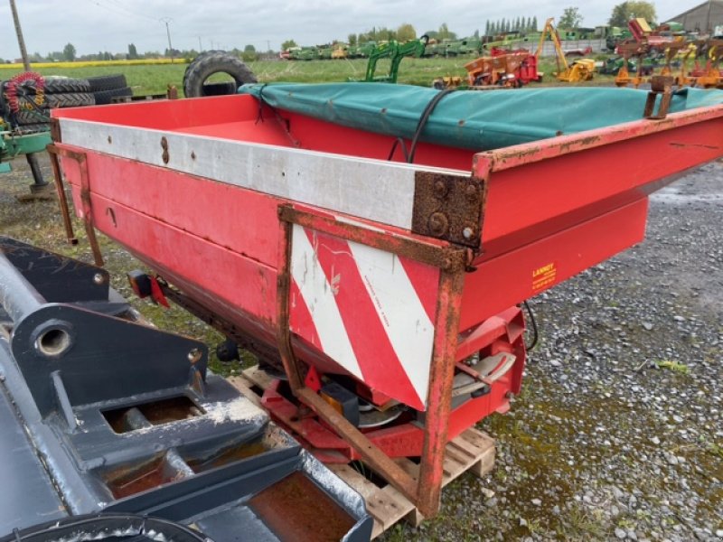 Düngerstreuer van het type Kuhn MDS932, Gebrauchtmaschine in Wargnies Le Grand (Foto 4)