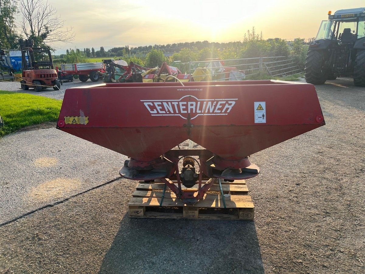 Düngerstreuer des Typs Lely Centerliner, Gebrauchtmaschine in Zoeterwoude (Bild 4)