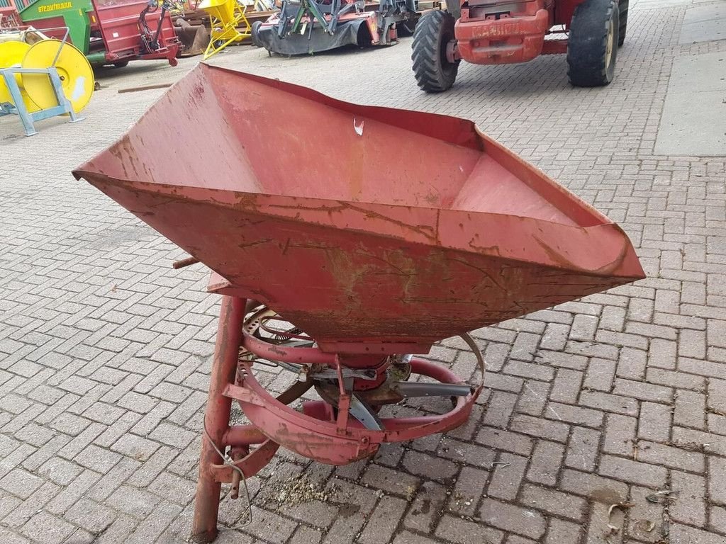 Düngerstreuer du type Lely Kunstmeststrooier, Gebrauchtmaschine en Goudriaan (Photo 3)