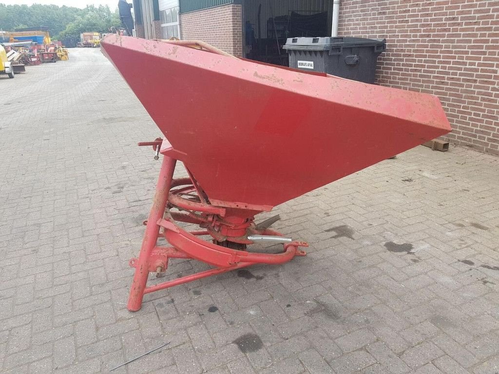 Düngerstreuer van het type Lely kunstmeststrooier, Gebrauchtmaschine in Goudriaan (Foto 2)