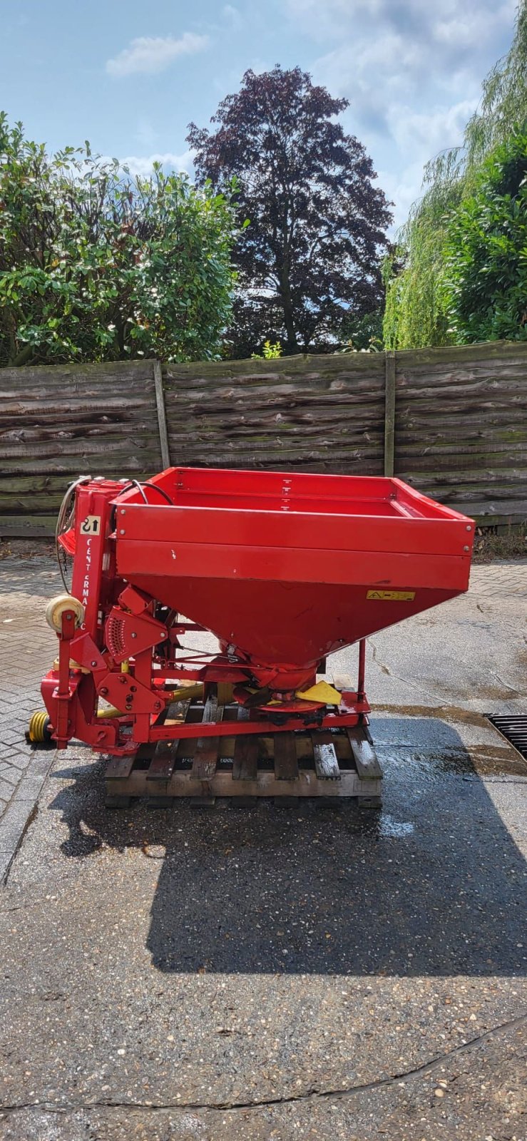 Düngerstreuer van het type Lely SE Centermatic met centronic strooicomputer, Gebrauchtmaschine in Wierden (Foto 8)