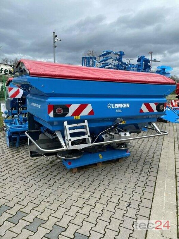 Düngerstreuer of the type Lemken Polaris 14/3000, Neumaschine in Gundersheim (Picture 1)