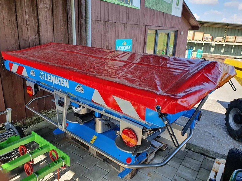 Düngerstreuer van het type Lemken Spica 8 / 900, Neumaschine in Oetwil am See (Foto 2)