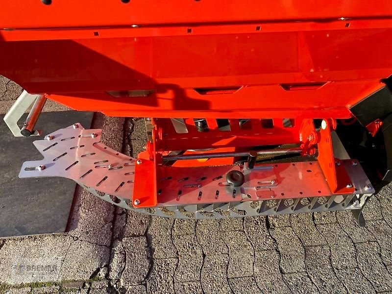 Düngerstreuer des Typs Maschio GASPARDO PRIMO EW ISOTRONIC, Gebrauchtmaschine in Asendorf (Bild 21)