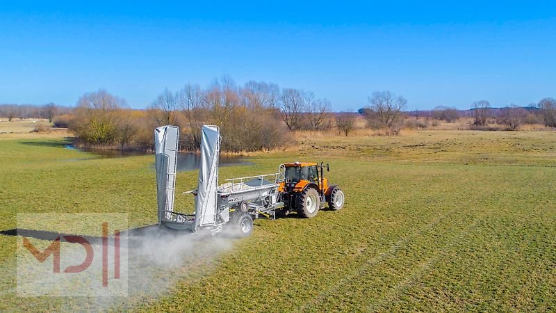 Düngerstreuer типа MD Landmaschinen CM RWN-8000 Kalkstreuer Düngerstreuer 12t, Neumaschine в Zeven (Фотография 2)