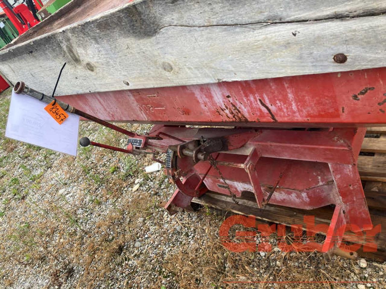 Düngerstreuer des Typs Niemeyer Rotast 606-E/808-E, Gebrauchtmaschine in Ampfing (Bild 3)