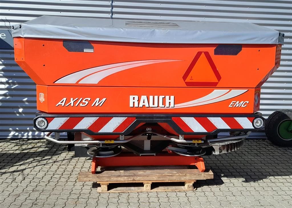 Düngerstreuer от тип Rauch Axis M 30.2 EMC -VSpro ISO, Gebrauchtmaschine в Horsens (Снимка 1)