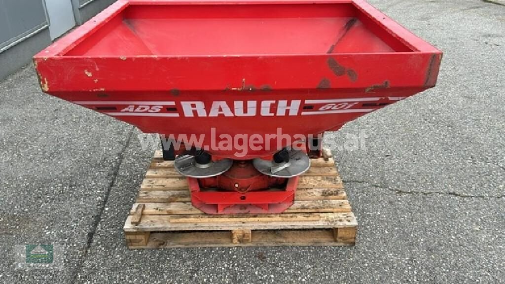 Düngerstreuer du type Rauch DÜNGESTREUER, Gebrauchtmaschine en Klagenfurt (Photo 3)