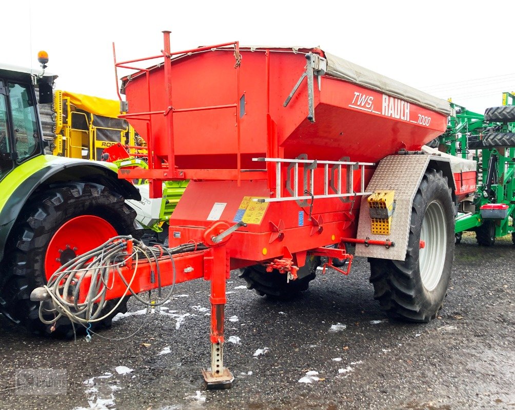 Düngerstreuer van het type Rauch TWS 7000 mit AXIS-H 30.1EMC+W, Neumaschine in Karstädt (Foto 2)