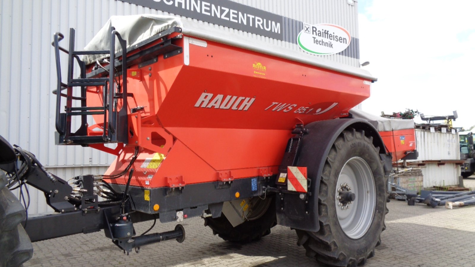 Düngerstreuer van het type Rauch TWS-H 85.1, Gebrauchtmaschine in Holle- Grasdorf (Foto 2)